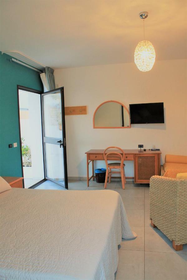 Medusa Hotel 4*